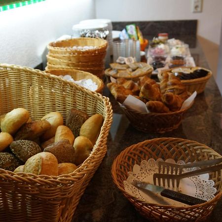 Hotel Pension Julia ノルトダイヒ エクステリア 写真