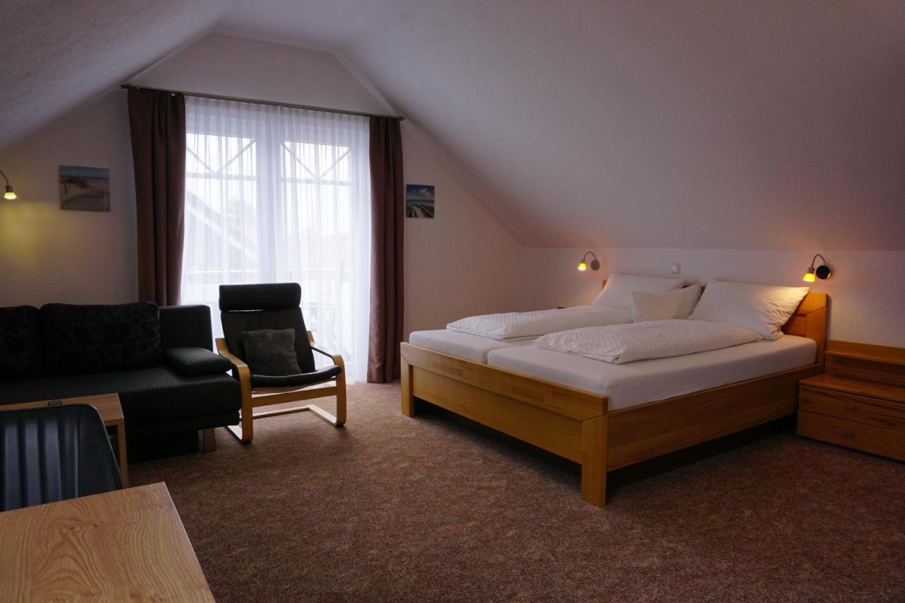 Hotel Pension Julia ノルトダイヒ エクステリア 写真